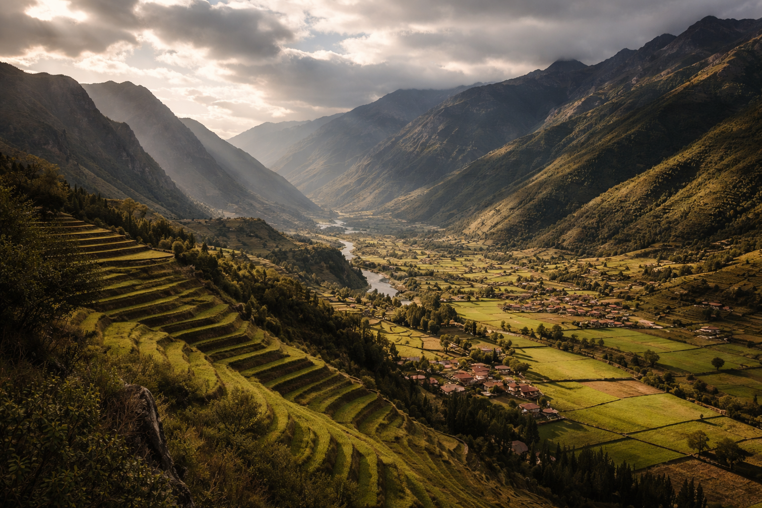 Święta Dolina Inków w Peru z zielonymi tarasami i górskimi krajobrazami Andów